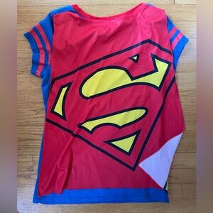Superman / Superwoman Tee with removable cape